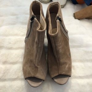 Zara Tan Wedges